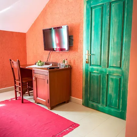 Guest house Zornica Kuca